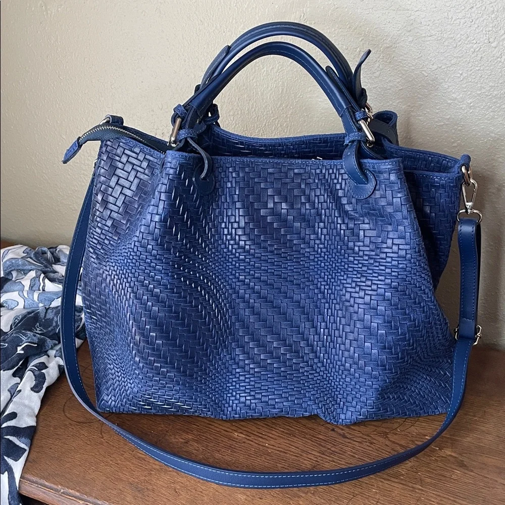 Awesome Statement Bag - Large Woven Blue Leather Tote/Travel - Tulipani Leather - Picture 15 of 16